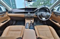 lexus-es250-luxury-sunroof-car-choice-singapore