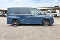 toyota-voxy-hybrid-18a-s-g-car-choice-singapore