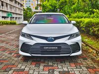 toyota-camry-hybrid-25a-standard-car-choice-singapore