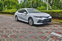 toyota-camry-hybrid-25a-standard-car-choice-singapore