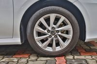 toyota-camry-hybrid-25a-standard-car-choice-singapore