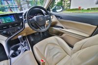 toyota-camry-hybrid-25a-standard-car-choice-singapore