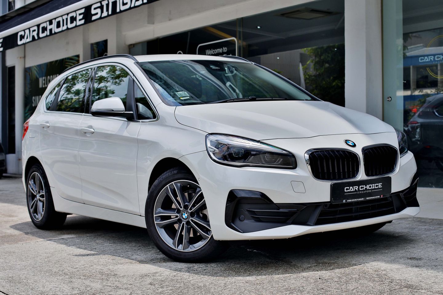 bmw-218i-active-tourer-sport-car-choice-singapore