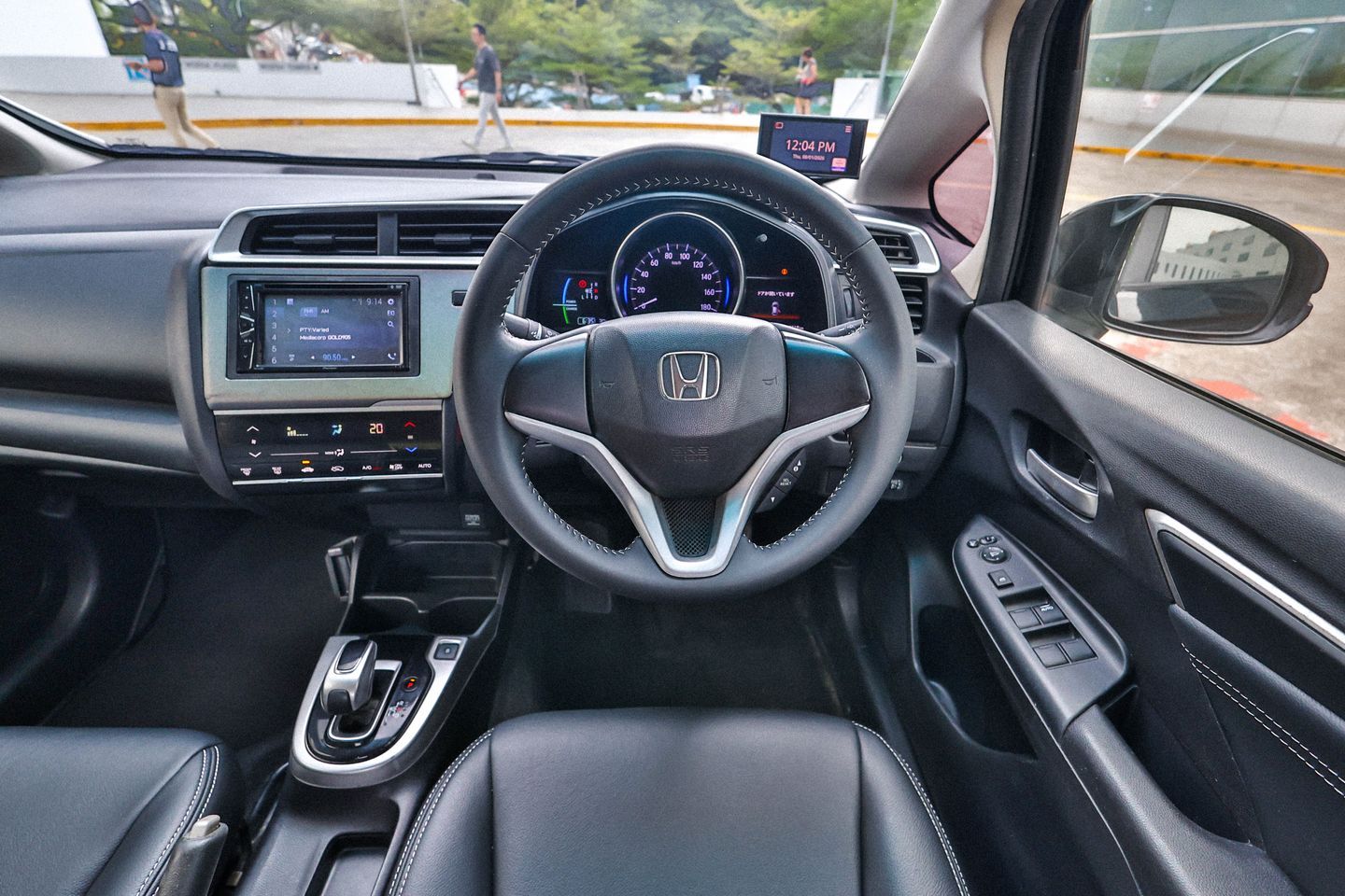 honda-fit-hybrid-15a-car-choice-singapore