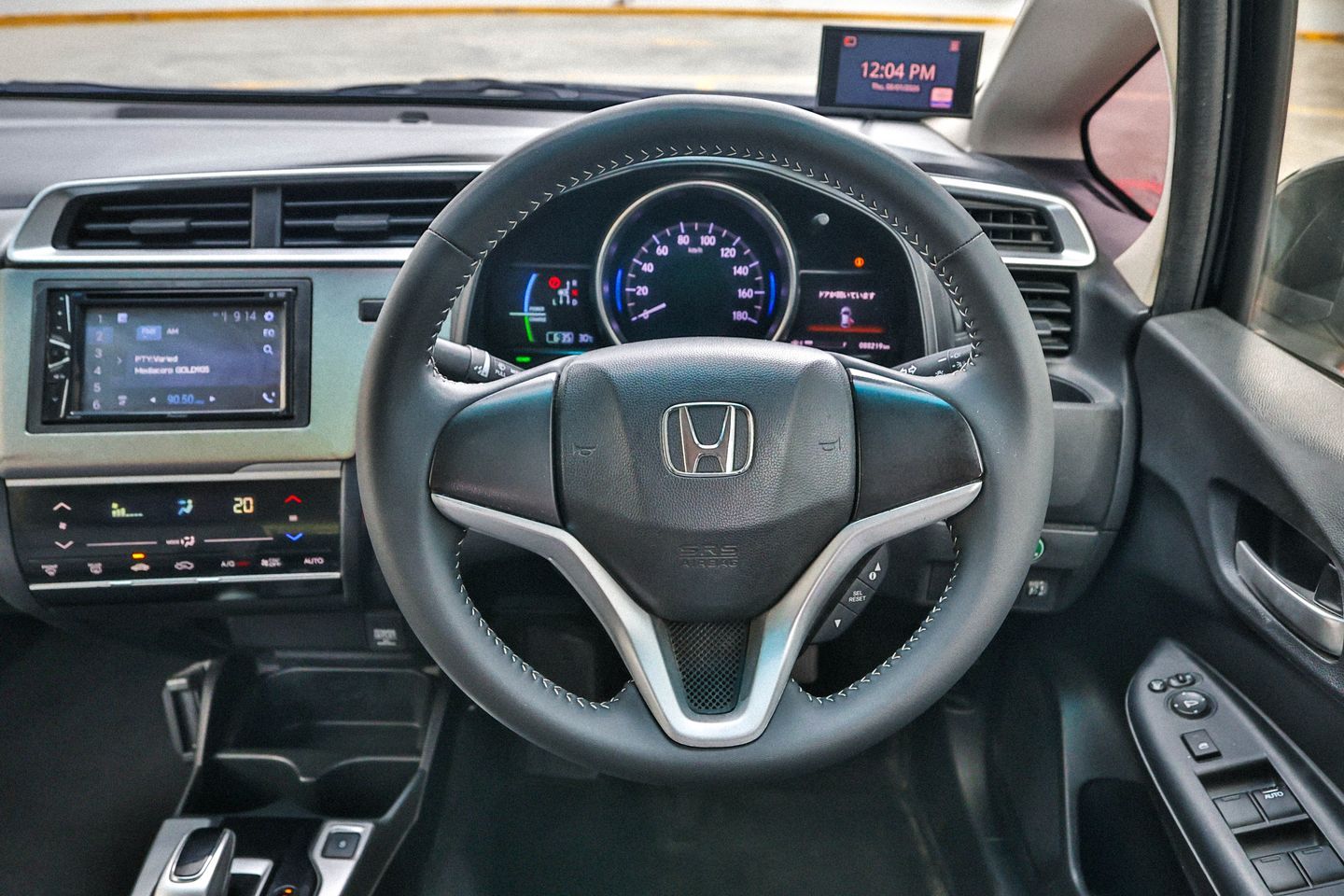 honda-fit-hybrid-15a-car-choice-singapore
