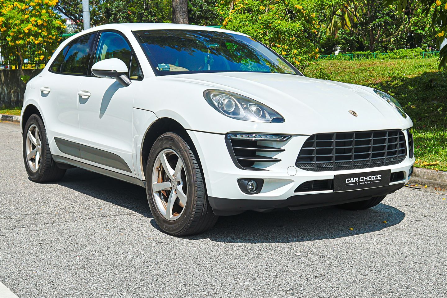 porsche-macan-20a-coe-till-072034-car-choice-singapore