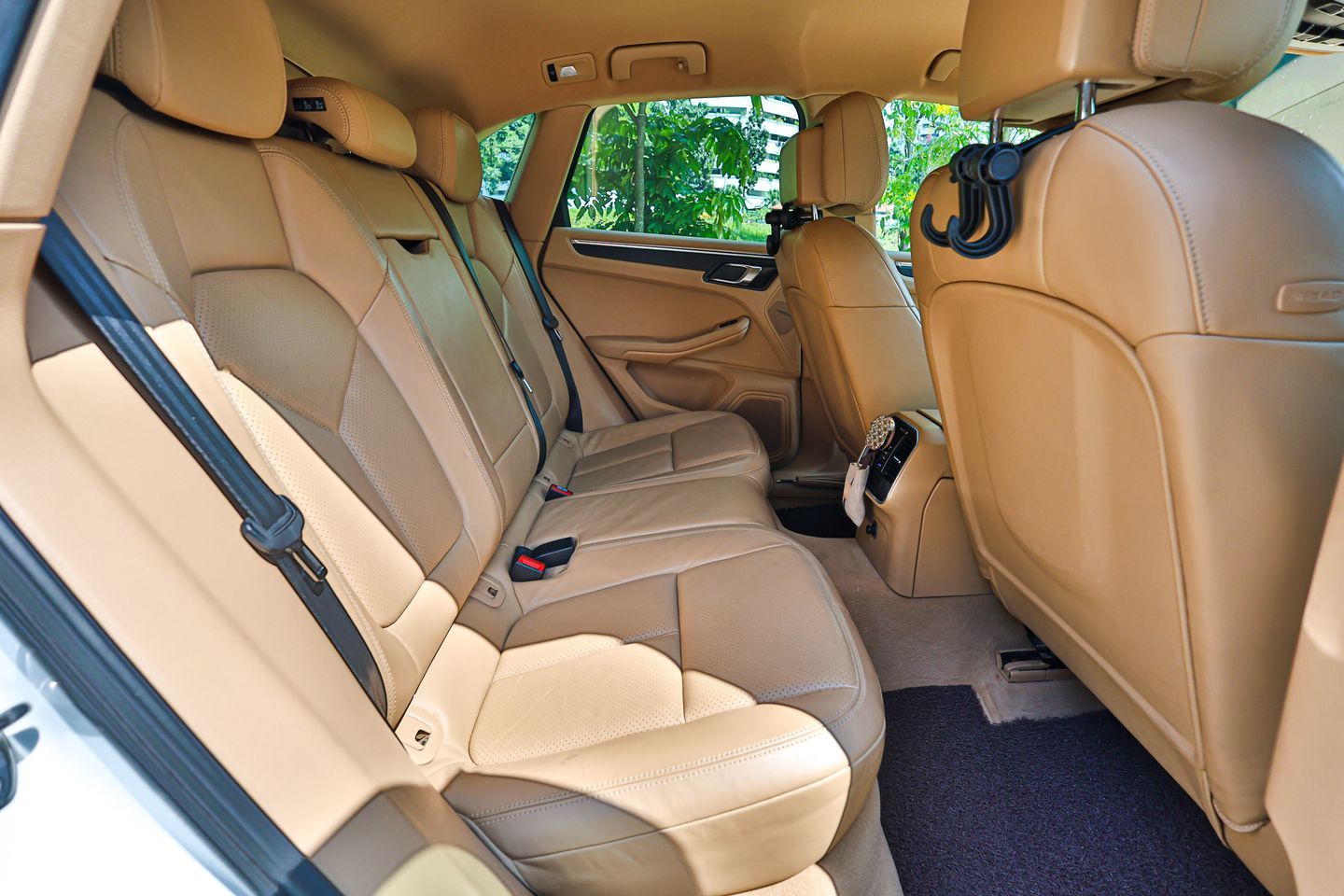 porsche-macan-20a-coe-till-072034-car-choice-singapore