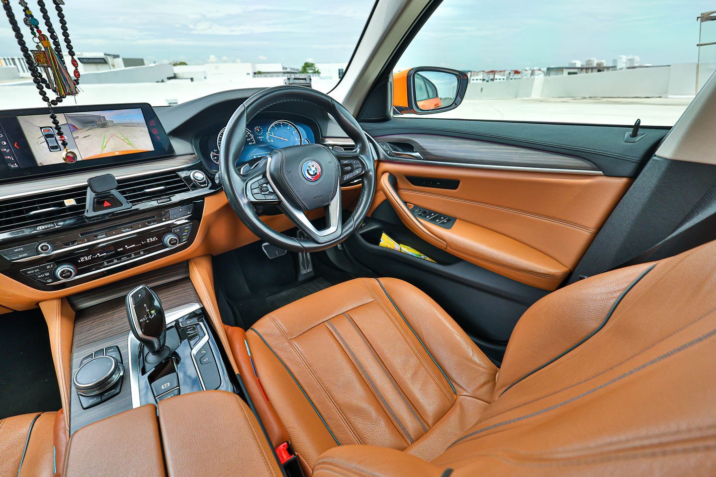 bmw-5-series-530i-luxury-car-choice-singapore