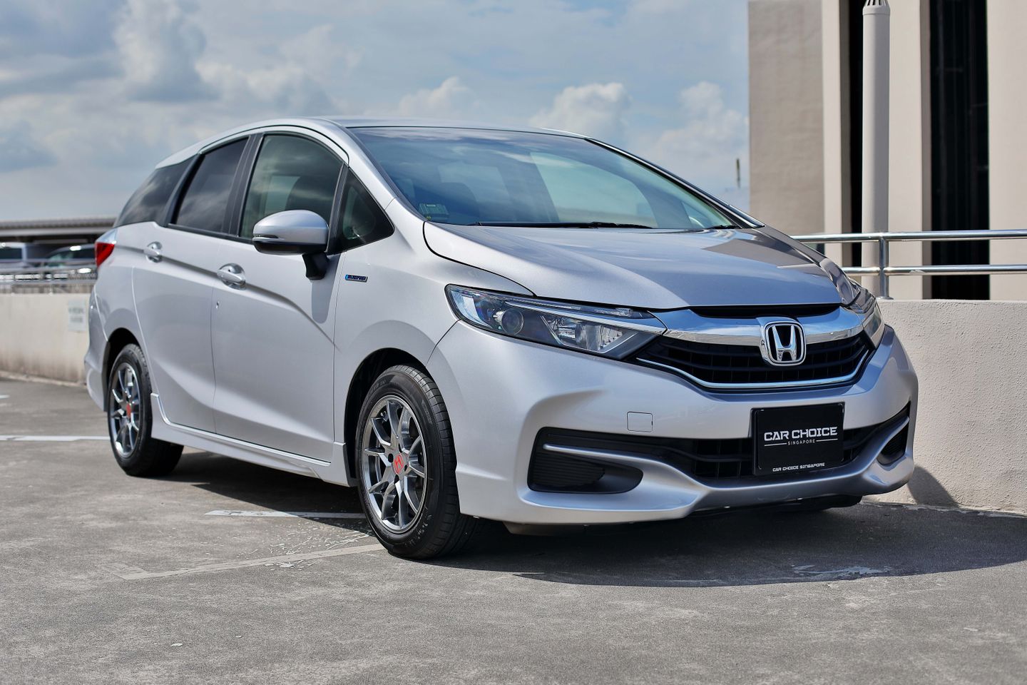 honda-shuttle-hybrid-15-car-choice-singapore