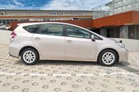 toyota-prius-plus-hybrid-18a-car-choice-singapore