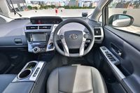 toyota-prius-plus-hybrid-18a-car-choice-singapore