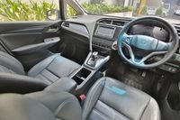 honda-shuttle-hybrid-15a-car-choice-singapore