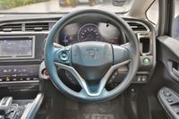 honda-shuttle-hybrid-15a-car-choice-singapore