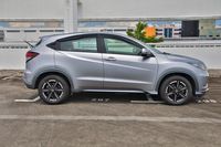 honda-vezel-hybrid-15a-car-choice-singapore