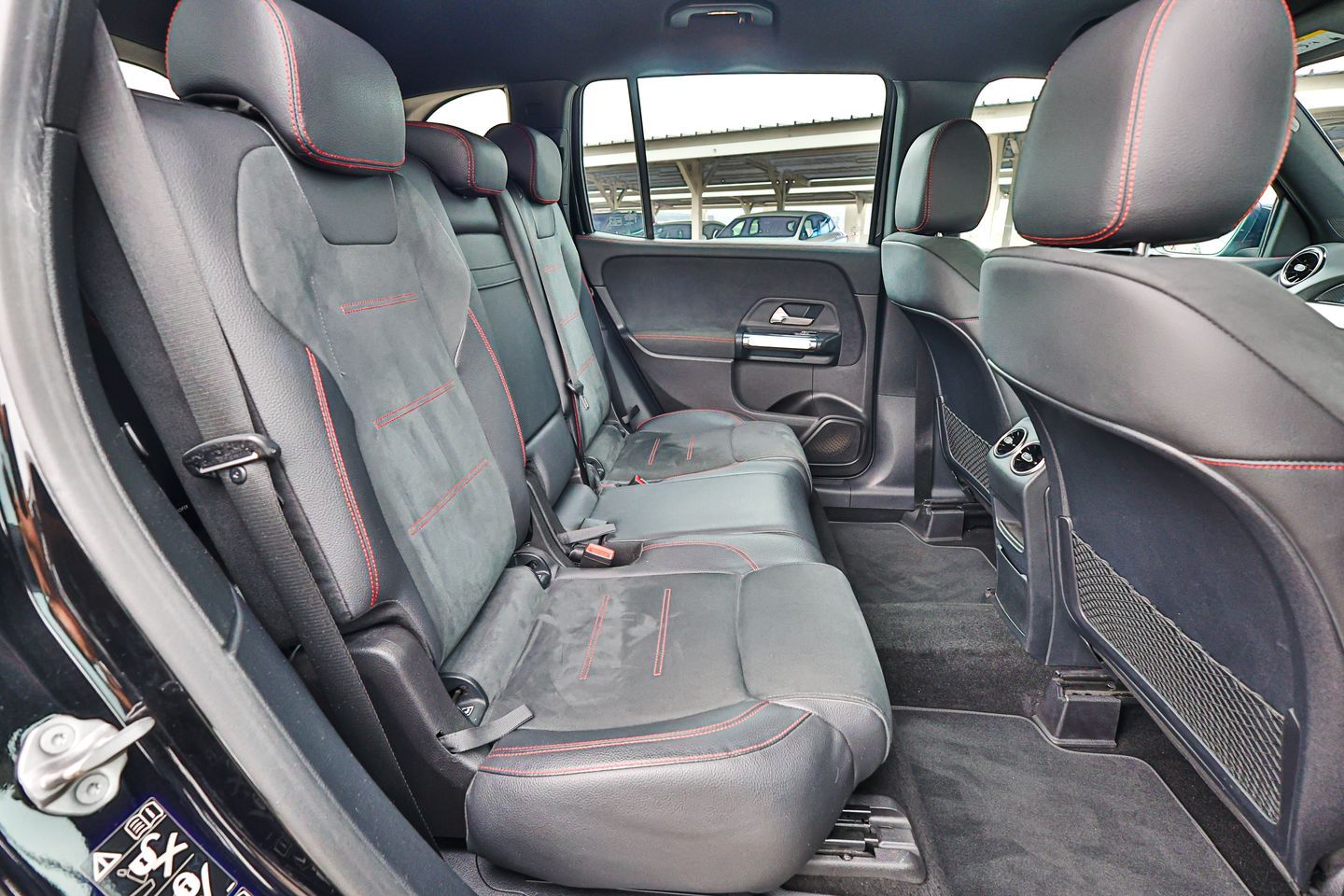 mercedes-benz-glb-class-glb200-amg-line-7-seater-car-choice-singapore