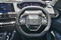 peugeot-3008-16a-puretech-eat6-active-car-choice-singapore