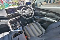 peugeot-3008-16a-puretech-eat6-active-car-choice-singapore