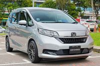 honda-freed-hybrid-15a-g-7-seater-honda-sensing-car-choice-singapore