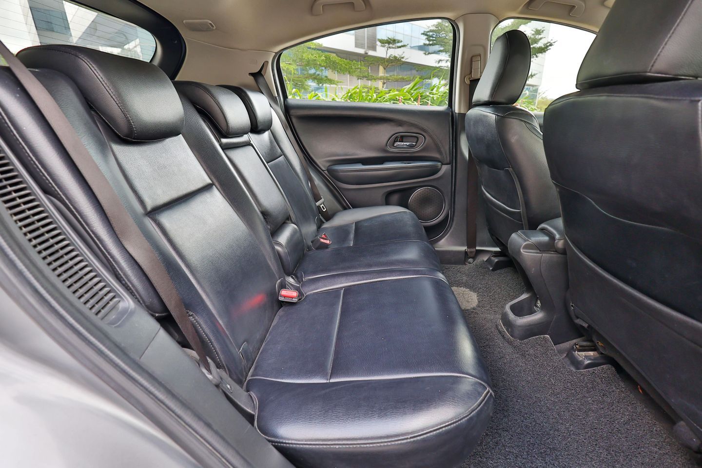 honda-vezel-hybrid-15a-x-car-choice-singapore