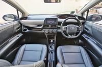 toyota-sienta-15a-standard-car-choice-singapore