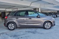 citroen-c4-picasso-diesel-16a-bluehdi-car-choice-singapore