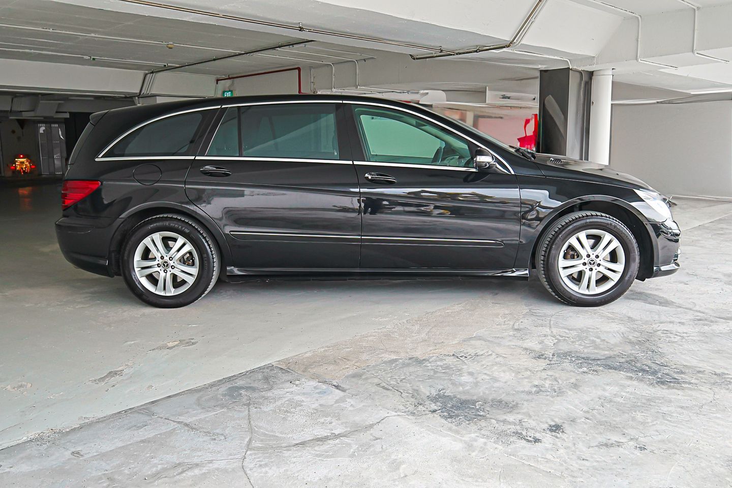 mercedes-benz-r-class-r350l-coe-till-102028-car-choice-singapore