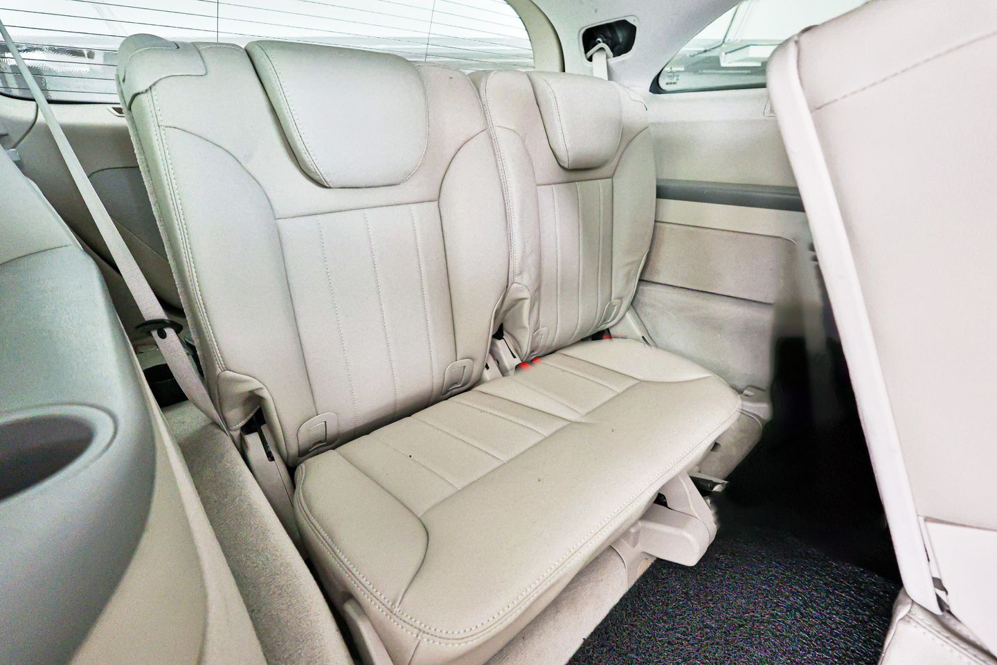 mercedes-benz-r-class-r350l-coe-till-102028-car-choice-singapore