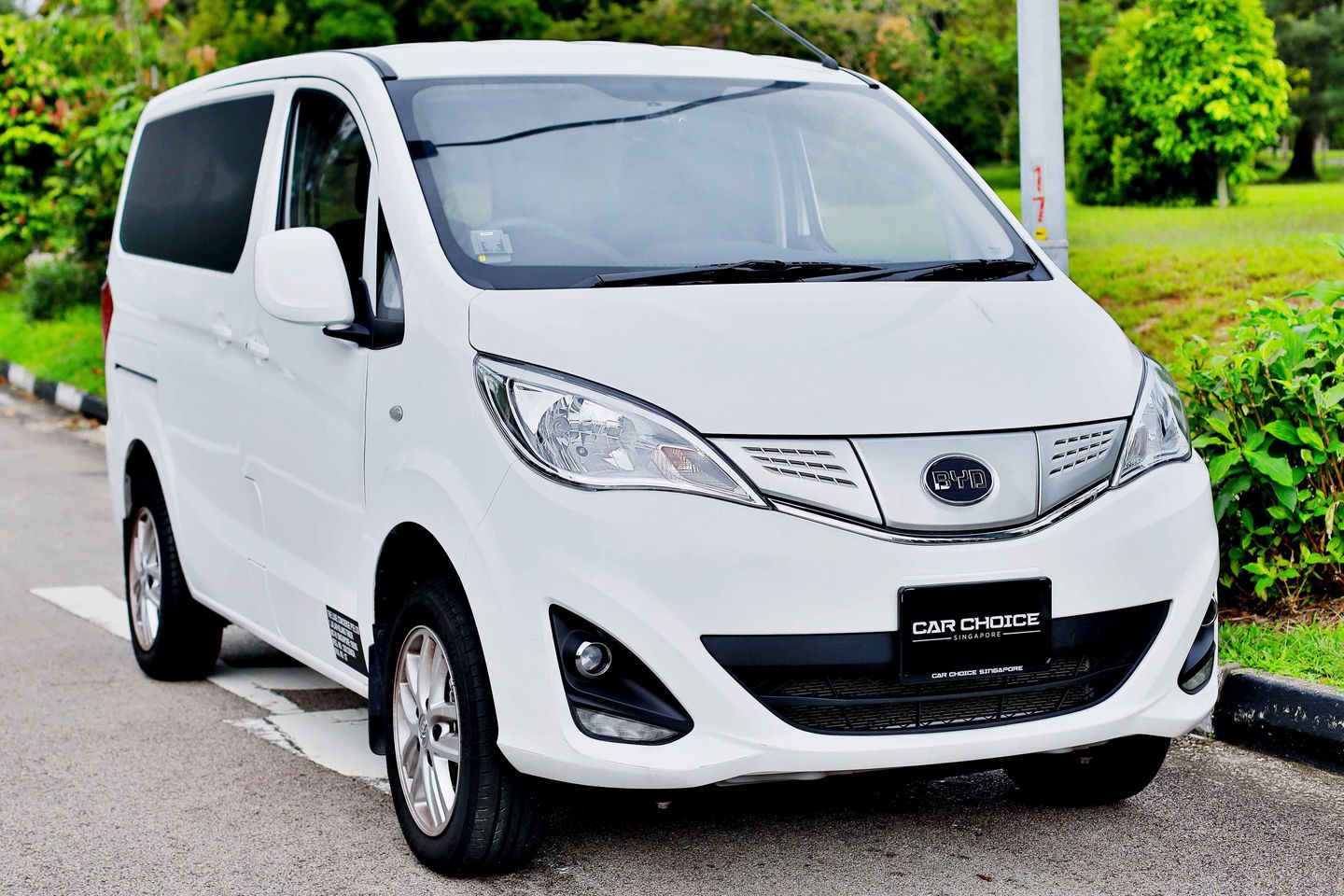 byd-t3--car-choice-singapore