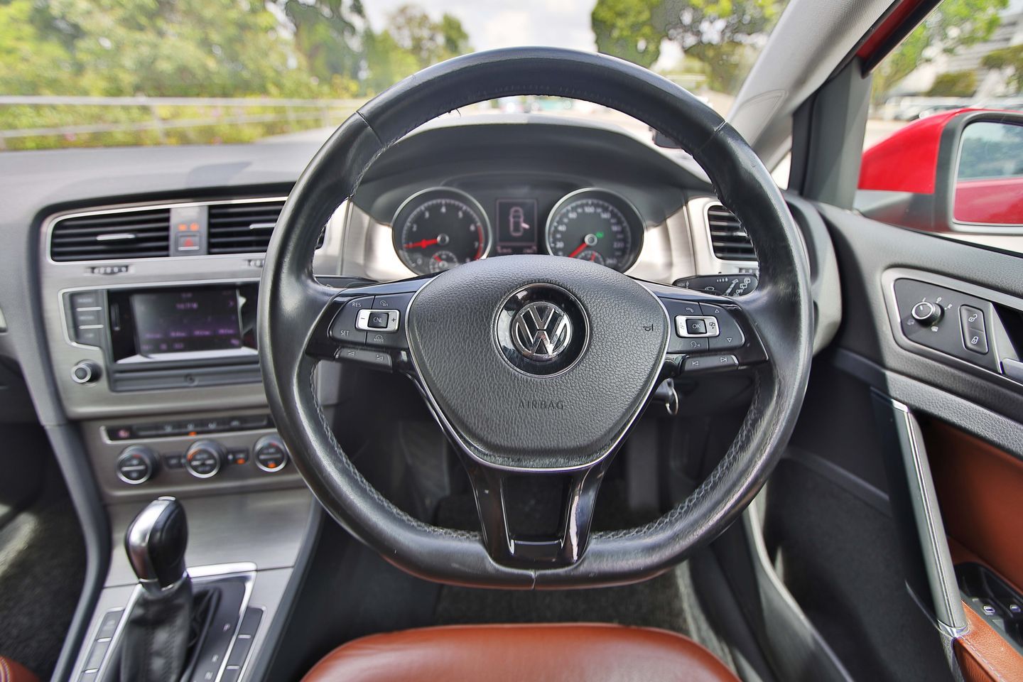 Certified Pre-Owned Volkswagen Golf 1.4A TSI | Car Choice Singapore